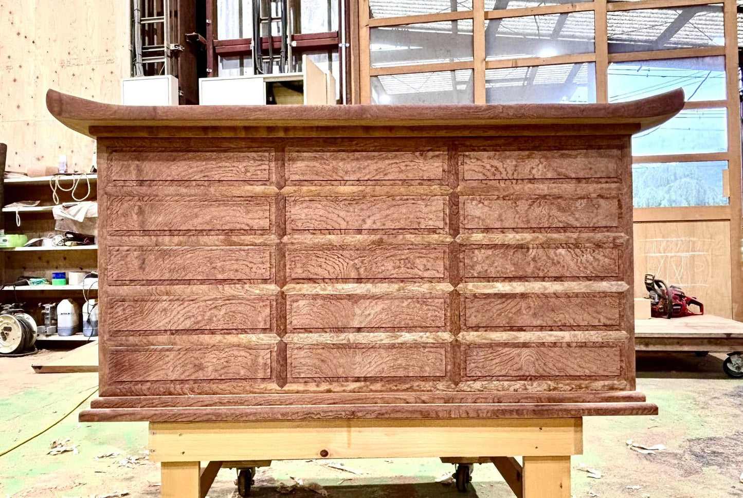 Sato Mokko: Solid Keyaki Fifteen-Drawer Chest with Cabriole Legs