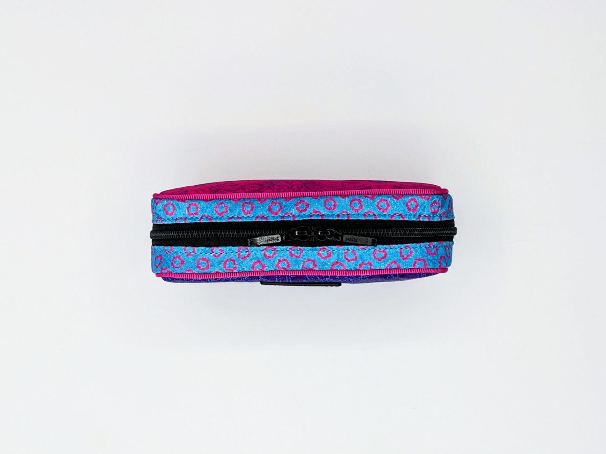 Tomita Sen Kogei: SARAKICHI – Komon Pouch (Blue/Pink)