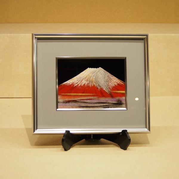 Shioyasu Shikki: Wajima Lacquerware No. 3 Panel “Red Fuji” – Chinkin (Gold Inlay)