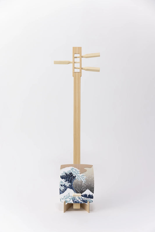 Sangenshi Kikuoka: Chinton EDO Series Playable Mini Shamisen – The Great Wave off Kanagawa