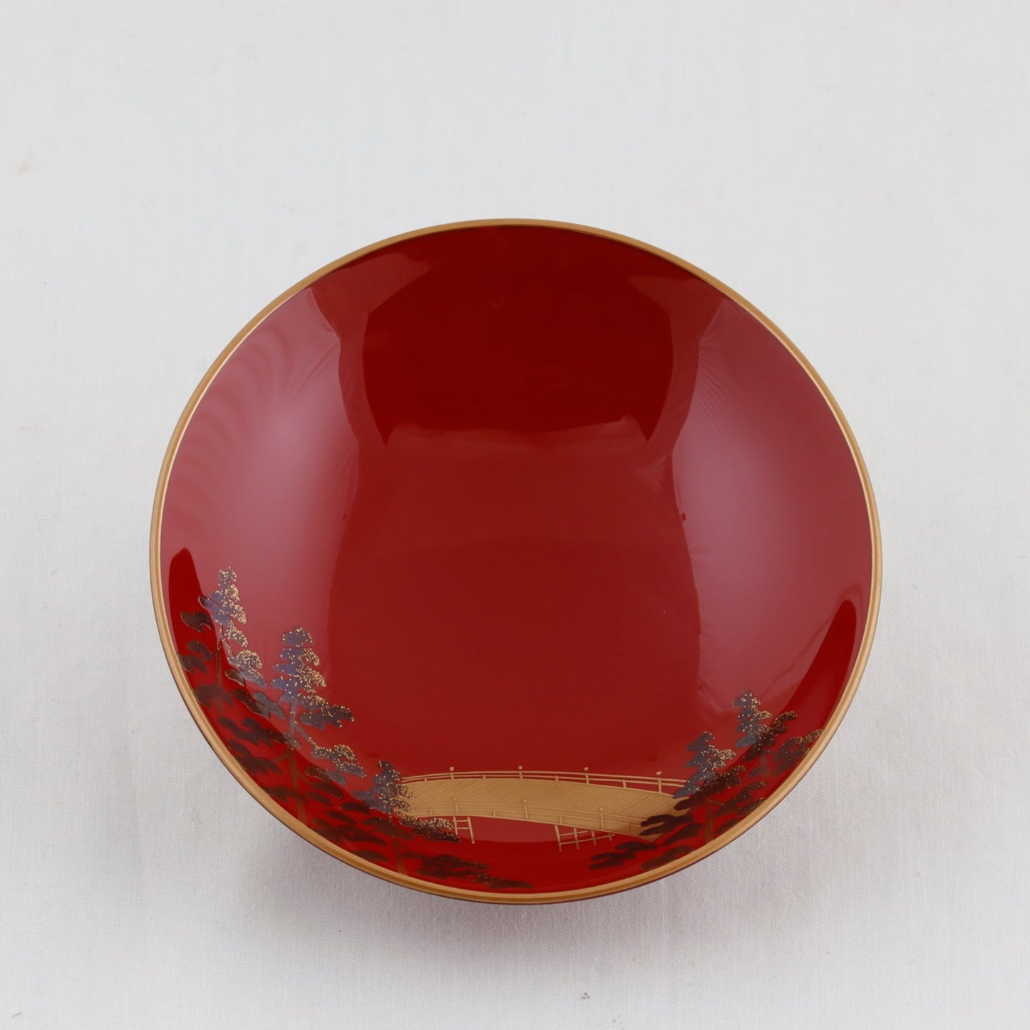 Kato Lacquerware: Wajima Lacquerware Toso Set – Bulging Body Form with Landscape Maki-e