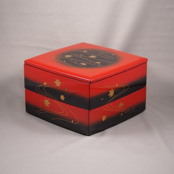 Shioyasu Shikki: Wajima Lacquerware Two-Tiered Jubako Bokashi (Gradation) Lacquer with “Flowing Water and the Four Seasons” Maki-e Design