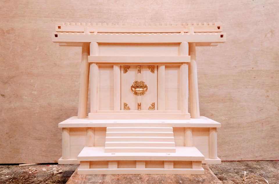Sato Mokko: Solid Hinoki Shinto Shrine