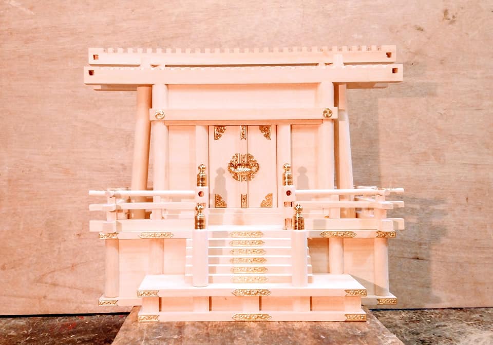Sato Mokko: Solid Hinoki Shinto Shrine