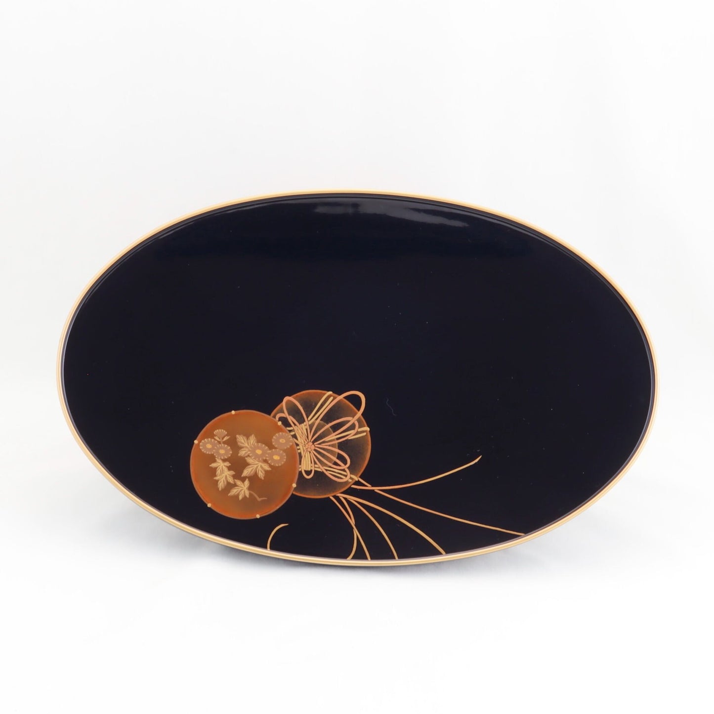 Kato Lacquerware: Wajima Lacquerware Toso Set – Small Footed Form with Tsuzumi Drum Maki-e