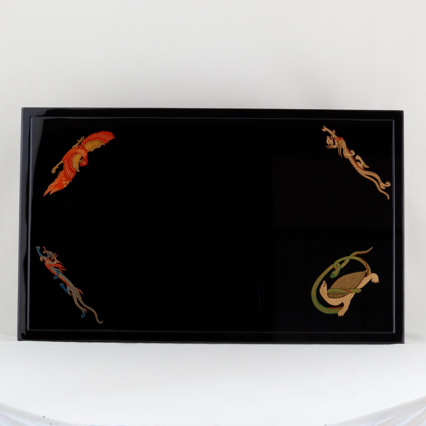 Kato Lacquerware: Wajima Lacquerware Low Display Stand with Four Legs – Four Guardian Deities Maki-e