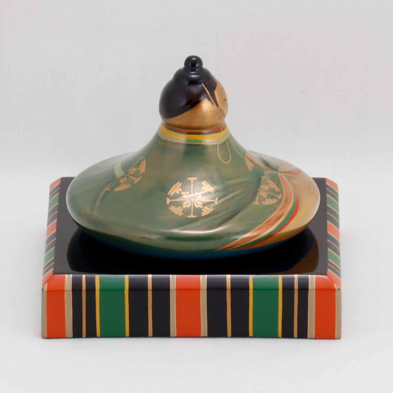 Kato Lacquerware: Wajima Lacquerware Hina Doll Display