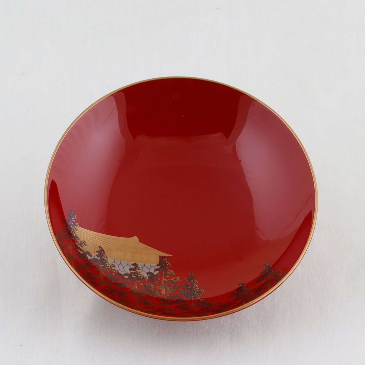 Kato Lacquerware: Wajima Lacquerware Toso Set – Bulging Body Form with Landscape Maki-e
