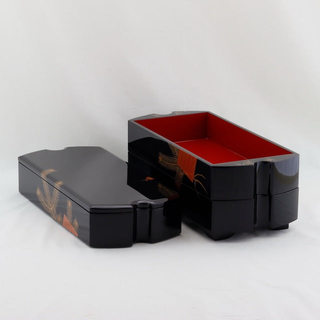 Kato Lacquerware: Wajima Lacquerware Musubi Jubako Tiered Box — Black Exterior and Vermilion Interior Lacquer Finish