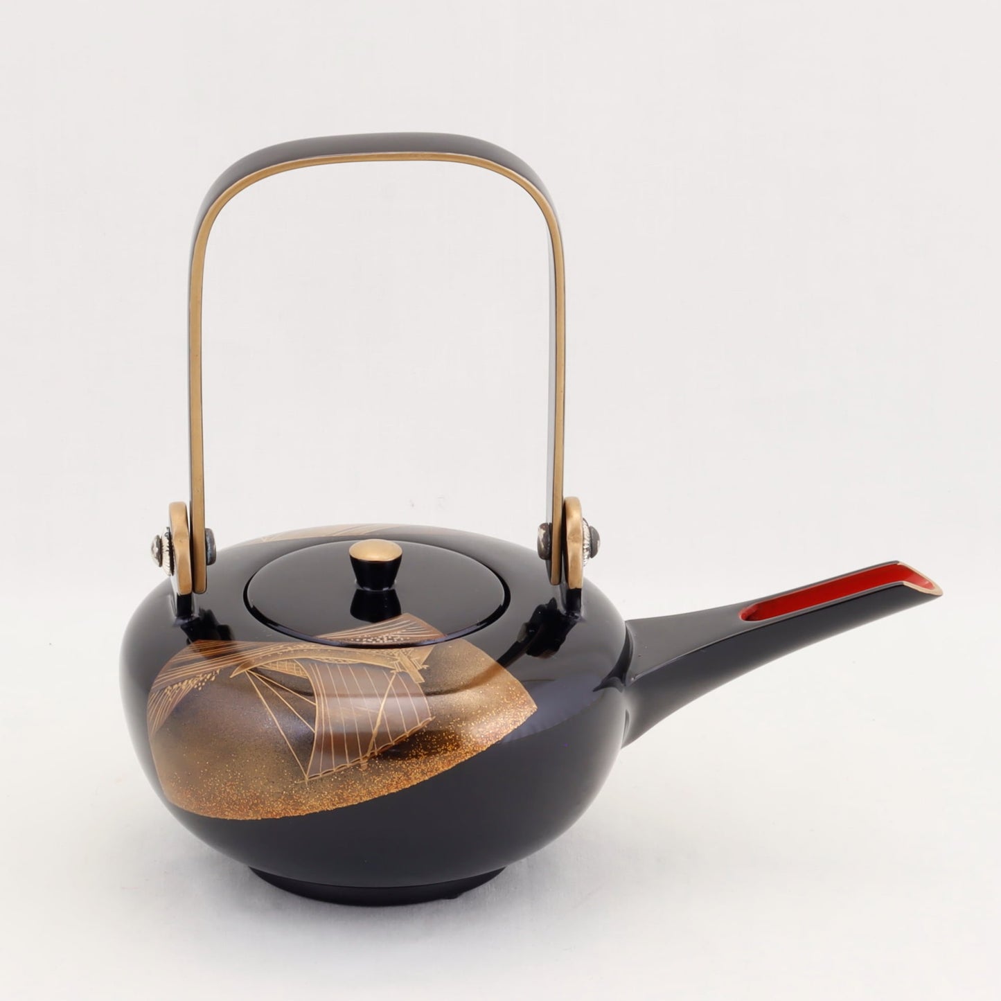 Kato Lacquerware: Wajima Lacquerware Toso Set – Bulging Body Form with Fan and Towed Boat Maki-e