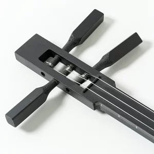 Sangenshi Kikuoka: Chinton EDO Series Playable Mini Shamisen – Red Fuji (Gaifū Kaisei)