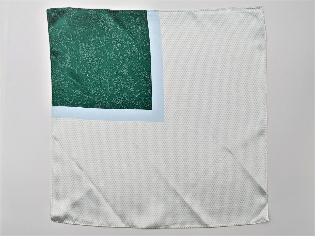 Tomita Sen Kogei: SARAKICHI – Hand-Dyed Pocket Square (Chrysanthemum & Arabesque / Tokiwa Green)