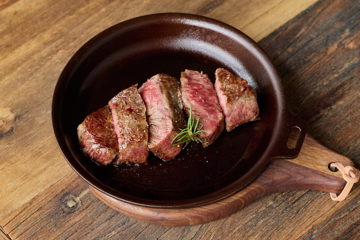 Yamaco: TANZO5 Forged Frying Pan with Glass Lid