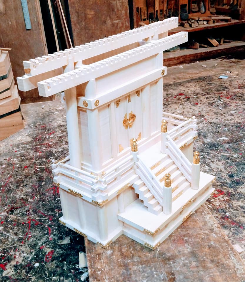 Sato Mokko: Solid Hinoki Shinto Shrine