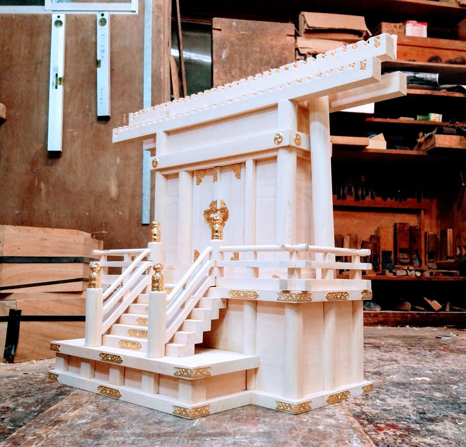 Sato Mokko: Solid Hinoki Shinto Shrine