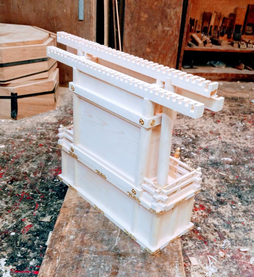 Sato Mokko: Solid Hinoki Shinto Shrine