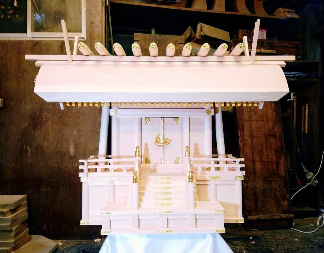 Sato Mokko: Solid Hinoki Shinto Shrine