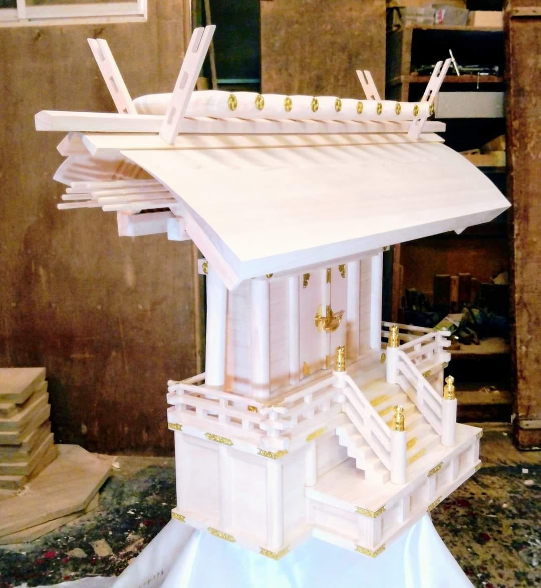 Sato Mokko: Solid Hinoki Shinto Shrine