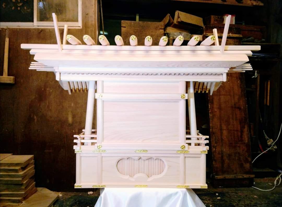 Sato Mokko: Solid Hinoki Shinto Shrine