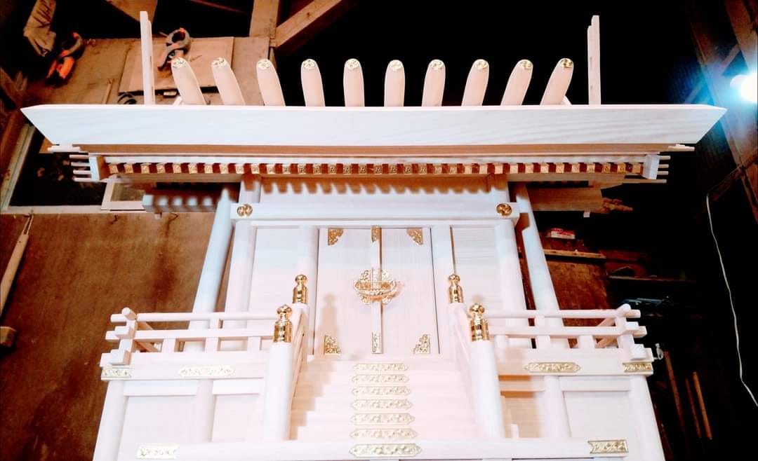 Sato Mokko: Solid Hinoki Shinto Shrine