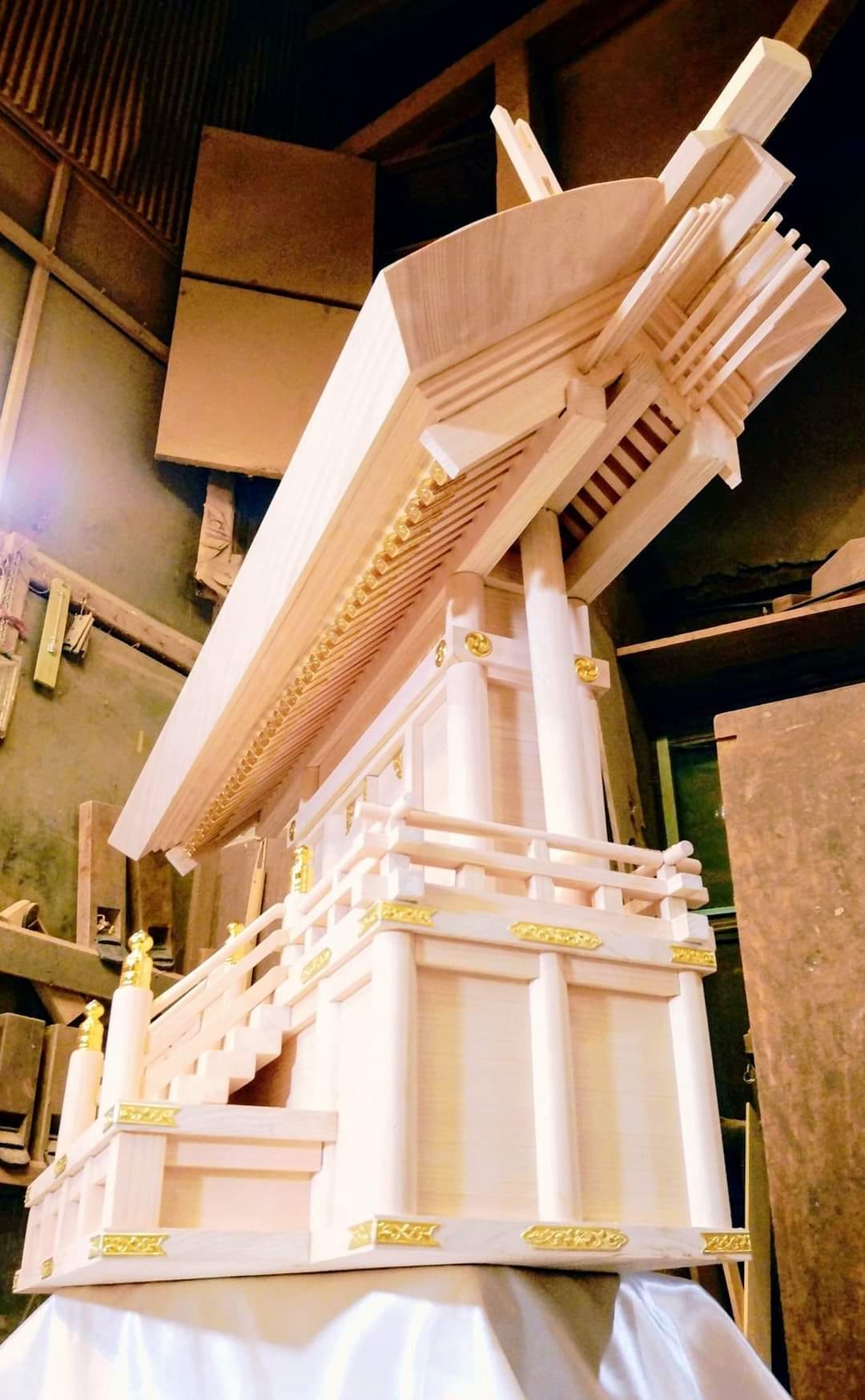 Sato Mokko: Solid Hinoki Shinto Shrine