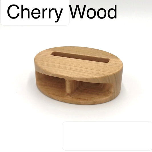 MUKUNE: Solid Wood, Power-Free Smartphone Speaker (Cherry Wood)