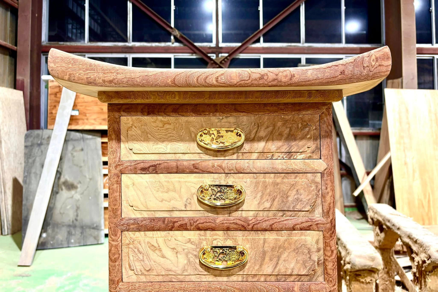 Sato Mokko: Solid Keyaki Joinery Chest