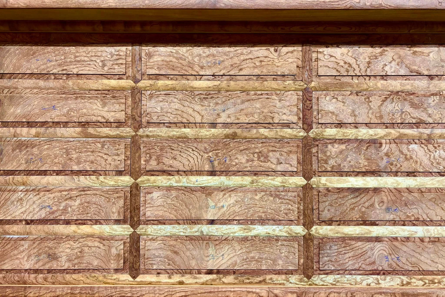Sato Mokko: Solid Keyaki Fifteen-Drawer Chest with Cabriole Legs