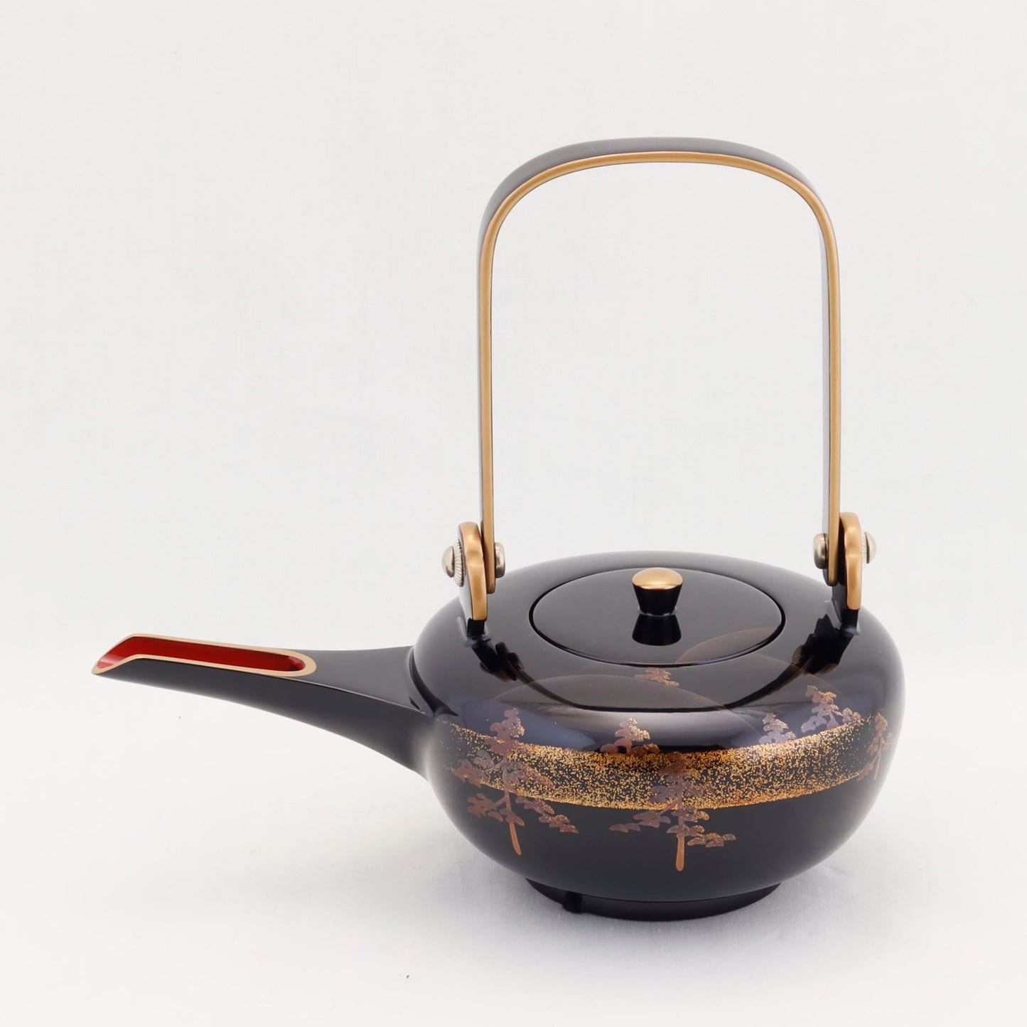 Kato Lacquerware: Wajima Lacquerware Toso Set – Bulging Body Form with Landscape Maki-e