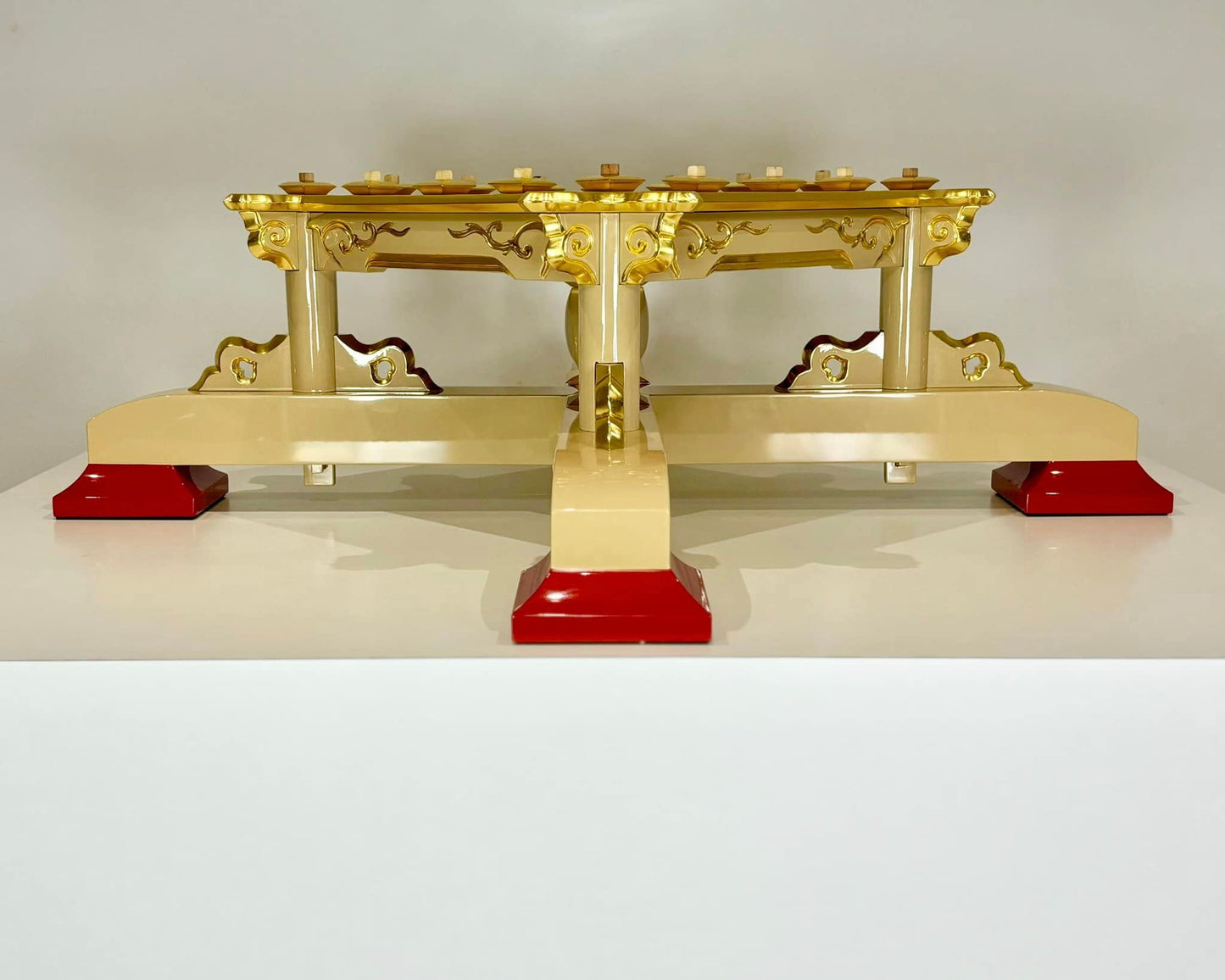 Sato Mokko: Masugumi Sofa Table