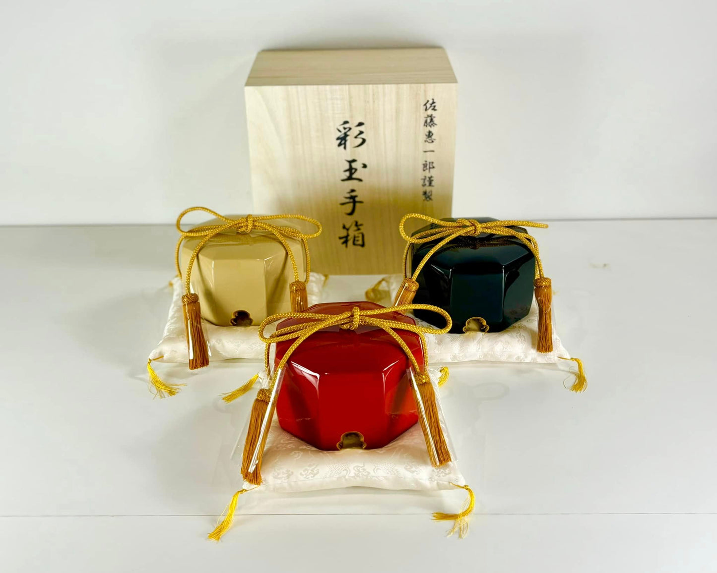 Sato Mokko: Tamatebako Treasure Box in Beige Lacquer