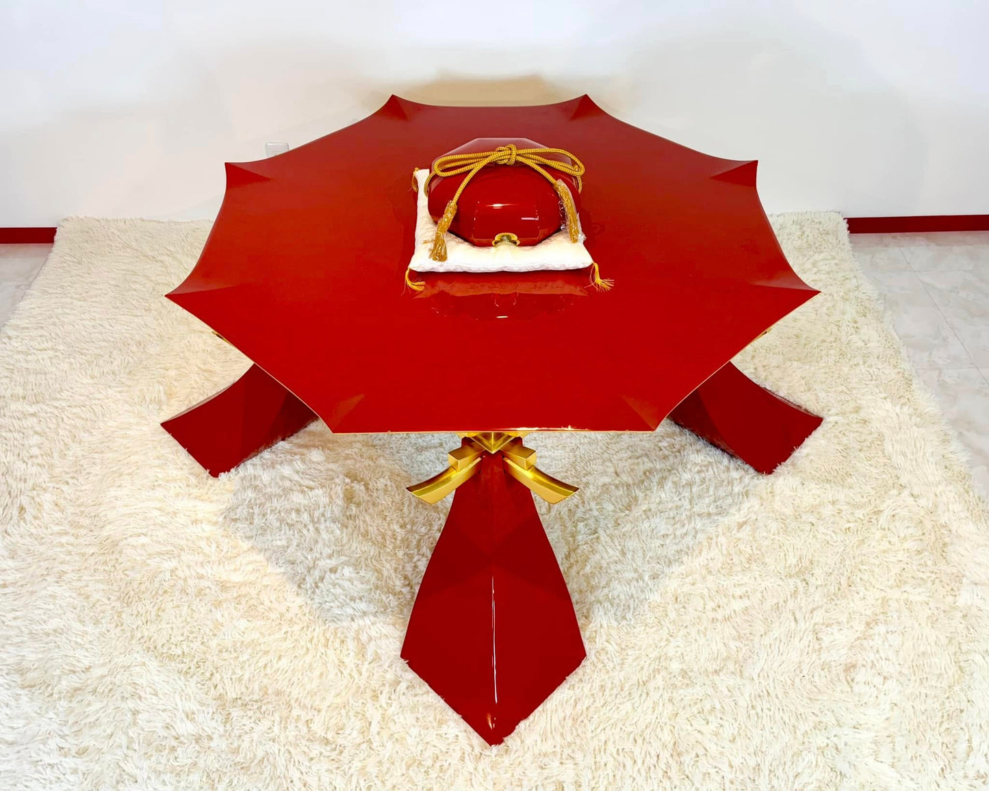 Sato Mokko: Vermilion Lacquer Tamatebako Octagon Sofa Table