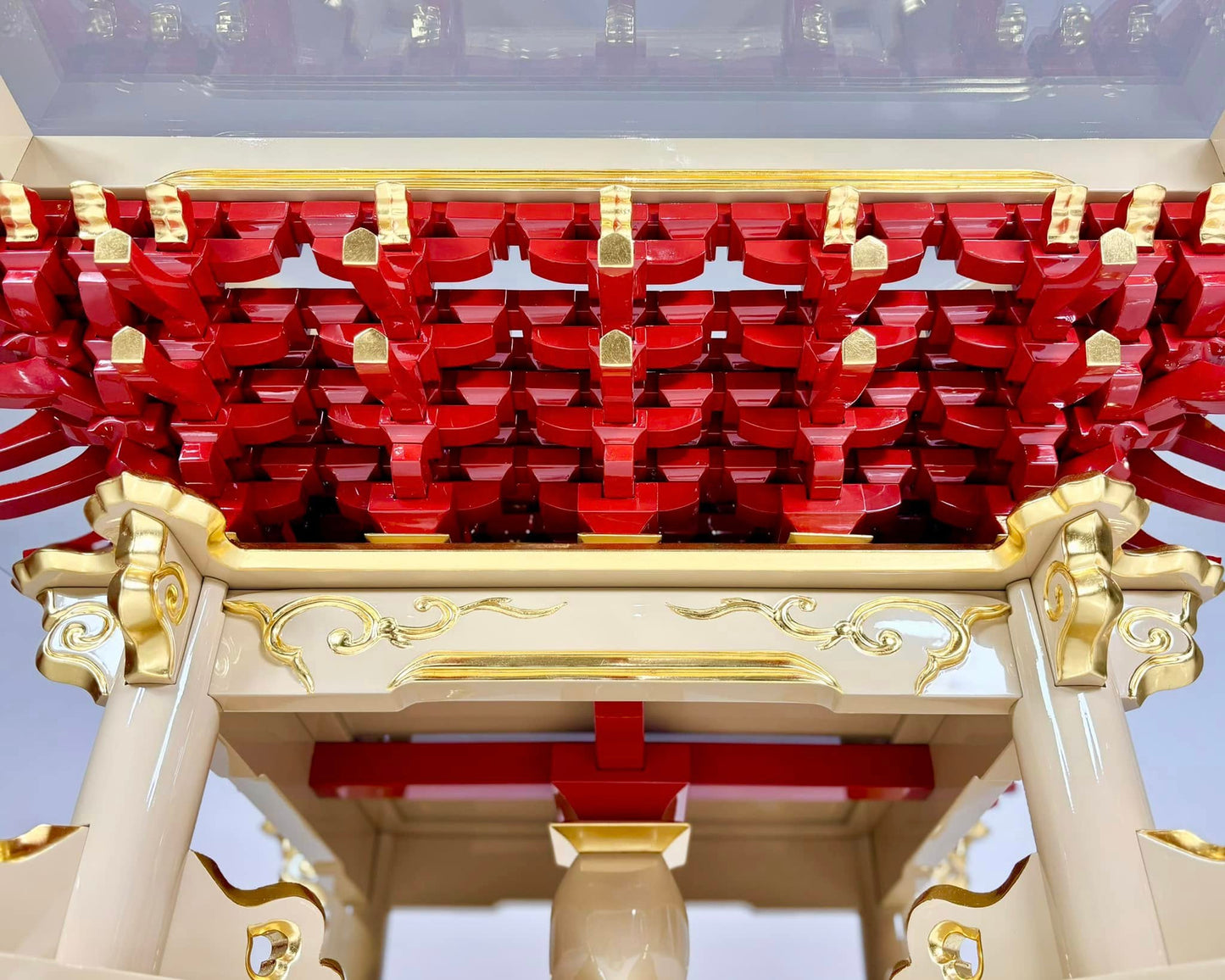 Sato Mokko: Masugumi Sofa Table