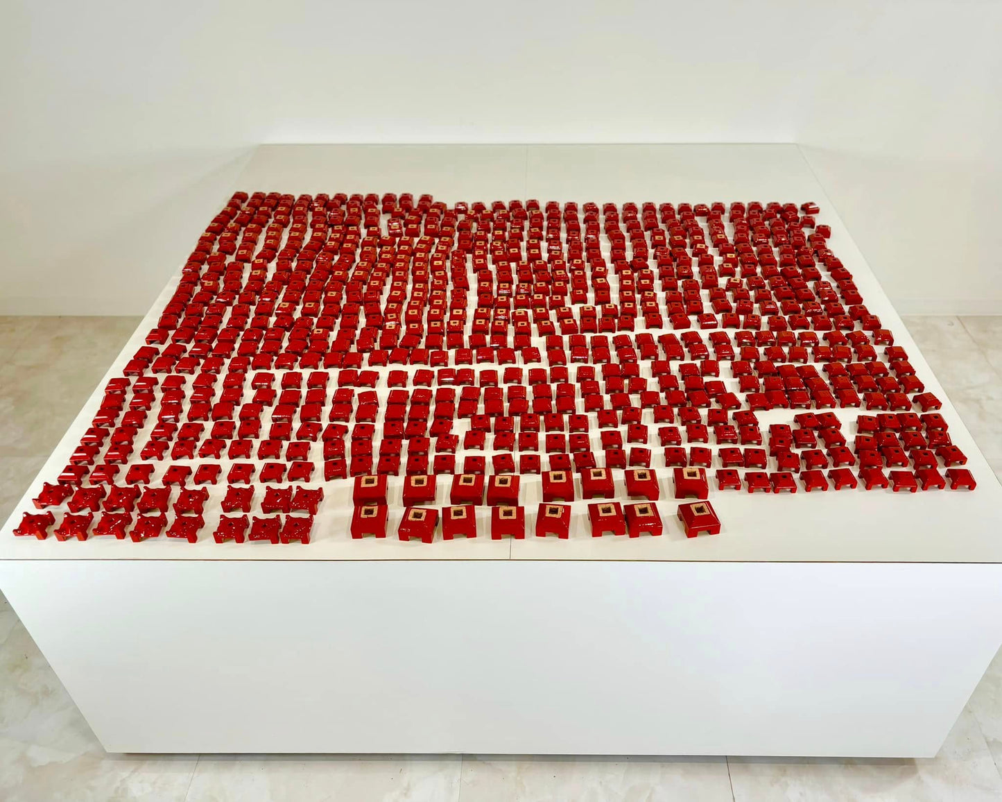 Sato Mokko: Masugumi Sofa Table