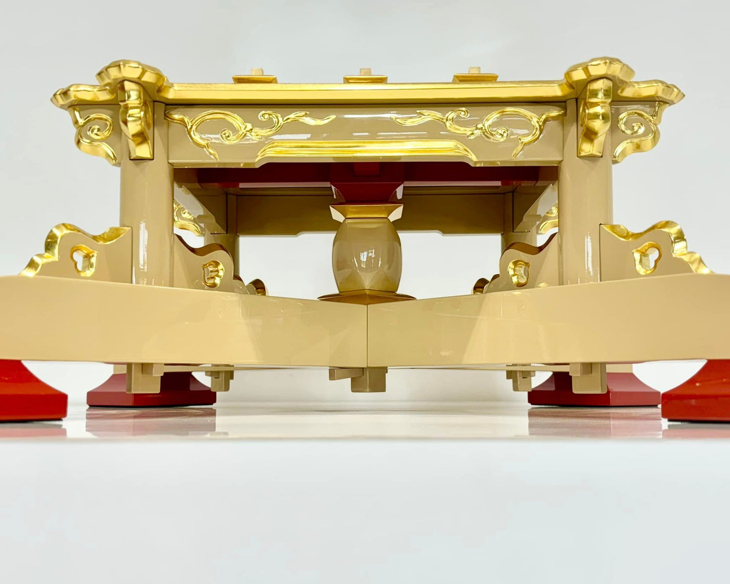 Sato Mokko: Masugumi Sofa Table