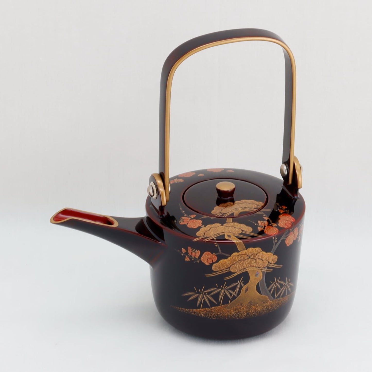 Kato Lacquerware: Wajima Lacquerware Fan-Shaped Toso Set - Pine, Bamboo and Plum Maki-e
