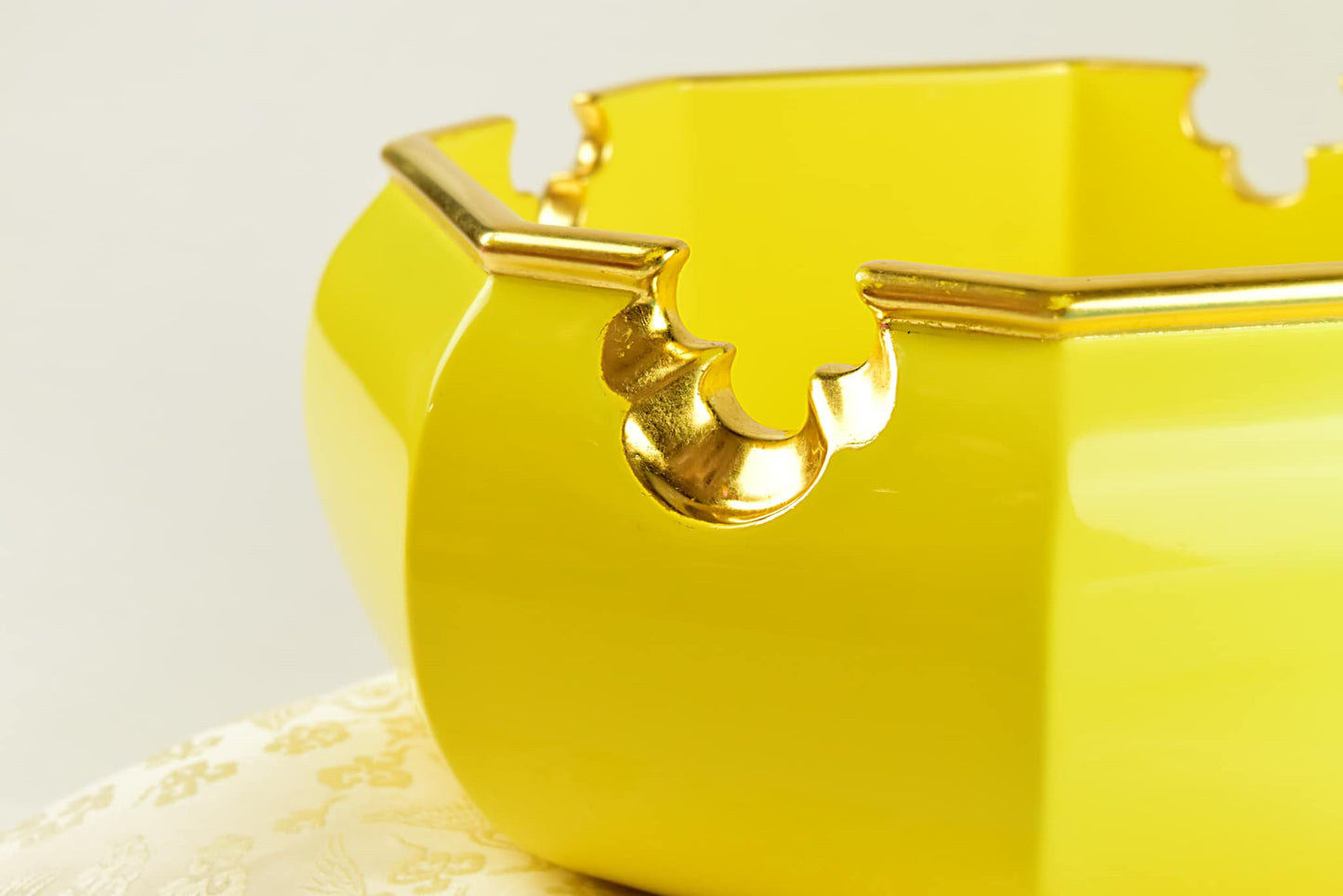 Sato Mokko: Irodori Tamatebako Treasure Box in Sun Yellow Lacquer (Pop Color Series)