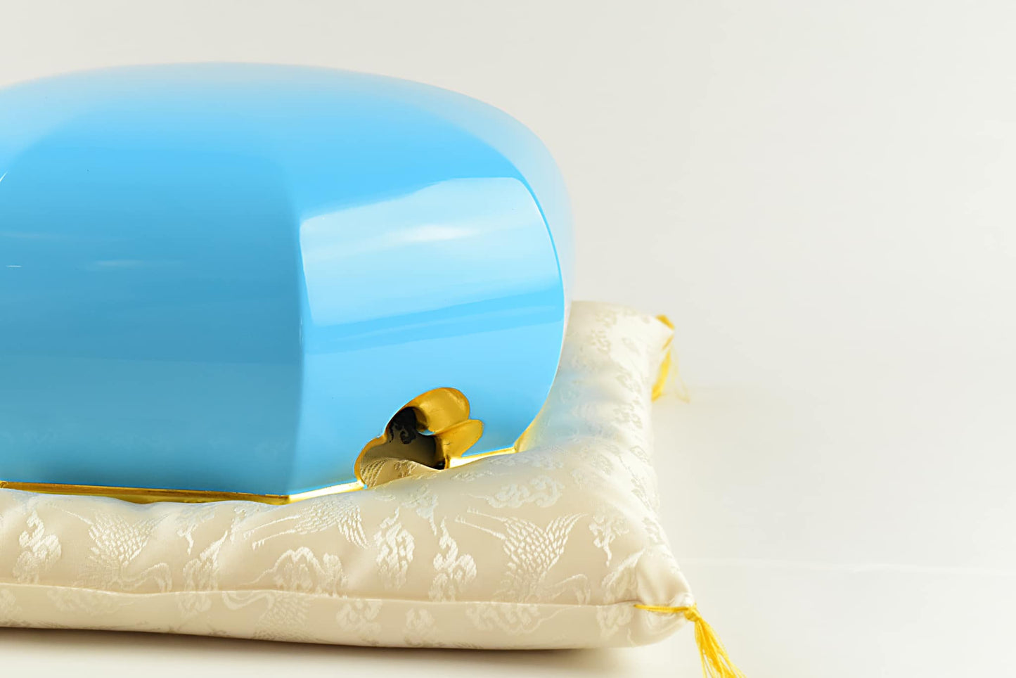 Sato Mokko: Irodori Tamatebako Treasure Box in Sky Blue Lacquer (Pop Color Series)