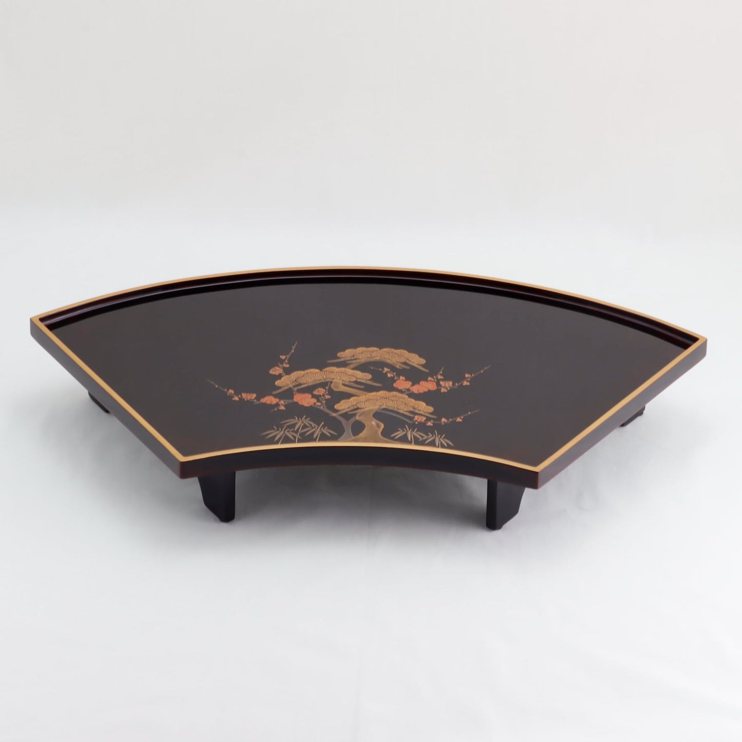 Kato Lacquerware: Wajima Lacquerware Fan-Shaped Toso Set - Pine, Bamboo and Plum Maki-e