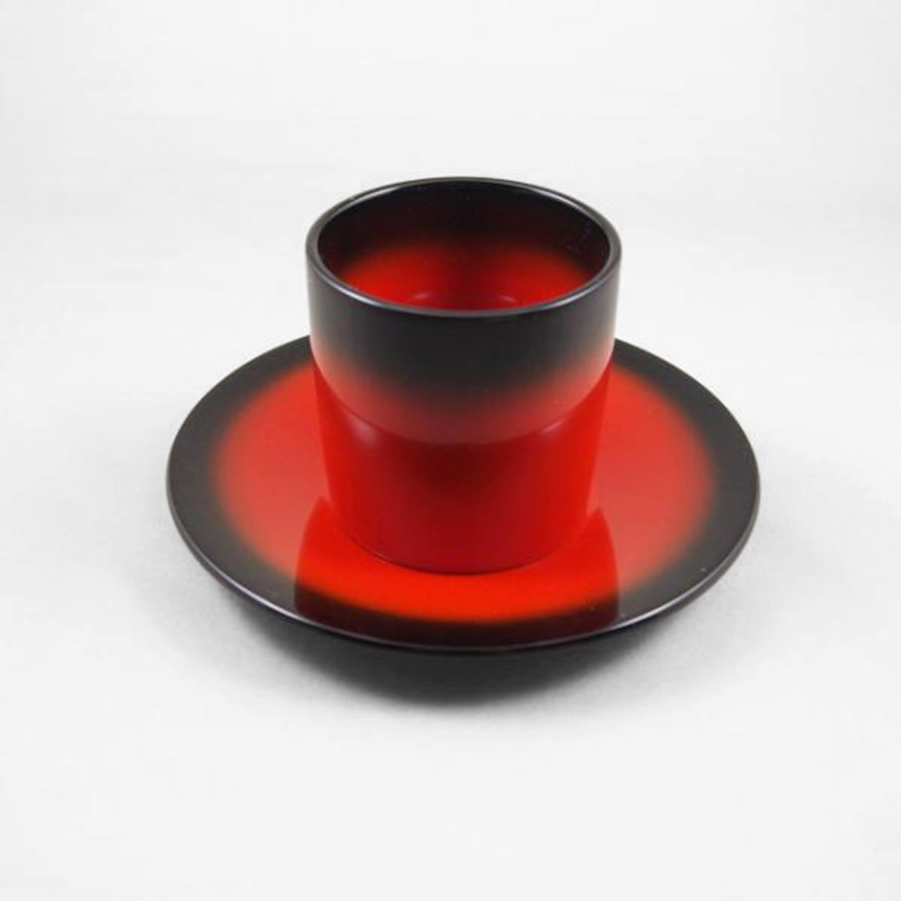 Shioyasu Shikki: Wajima Lacquerware Cup &amp; Saucer – Bokashi Lacquer Finish