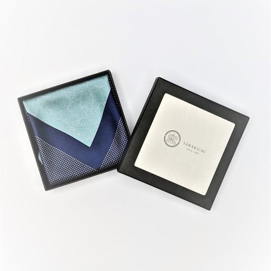 Tomita Sen Kogei: SARAKICHI – Pocket Square (Imperial Carriage / Asagi Blue)