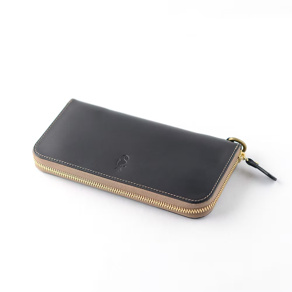 Takumics: Quindici Round-Zip Wallet L — Classic Black / Italian Leather