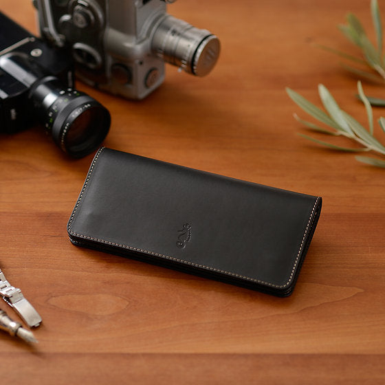 Takumics: Dodici Long Wallet — Classic Black / Italian Leather