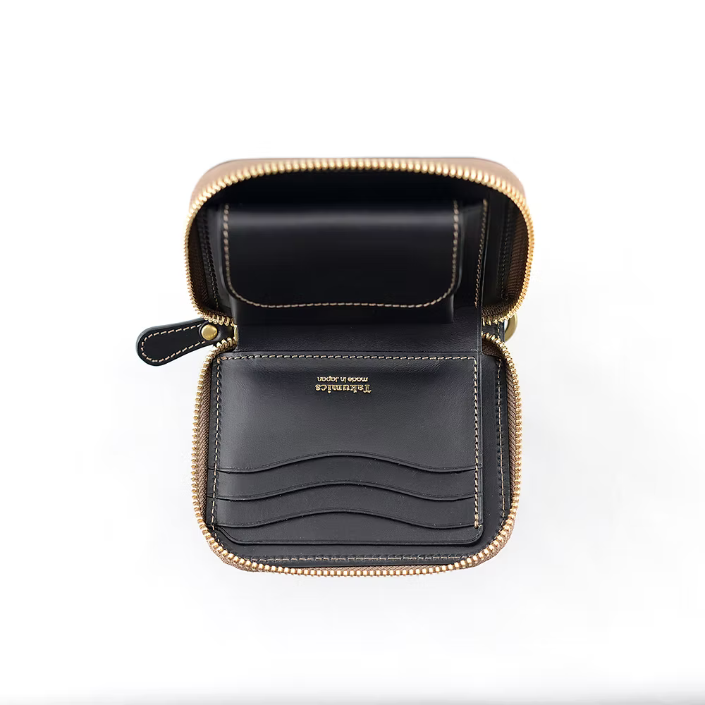 Takumics: Sei Medallion Round-Zip Wallet (S) — Classic Black / Italian Leather