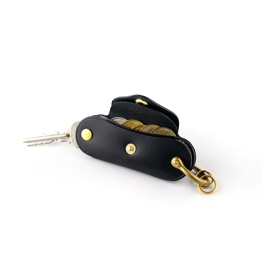 Takumics: Ovale Key Case — Classic Black (Italian Leather)