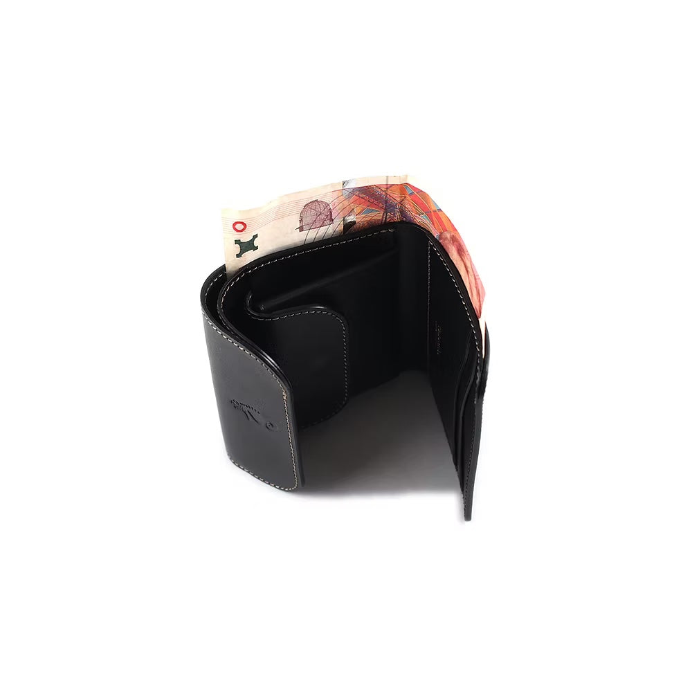 Takumics: Quattro Plus Tri-Fold Wallet — Classic Black / Italian Leather