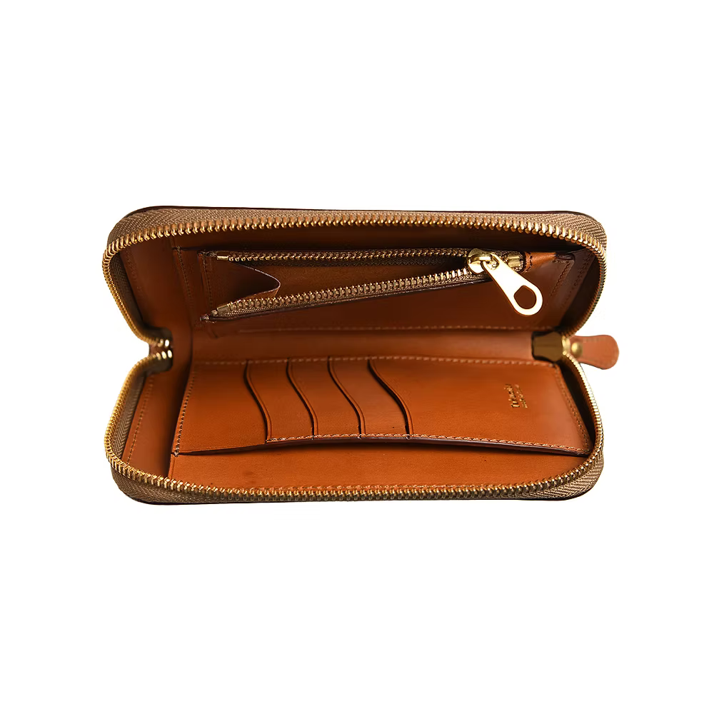 Takumics: Quindici Medallion Round Zipper Wallet L — Classic Brown / Italian Leather