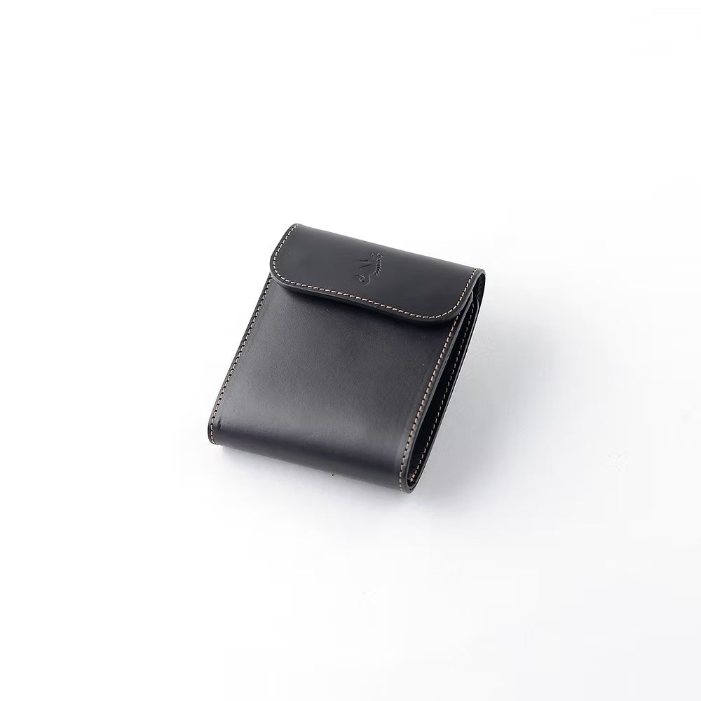 Takumics: Otto Bi-Fold Wallet — Classic Black / Italian Leather