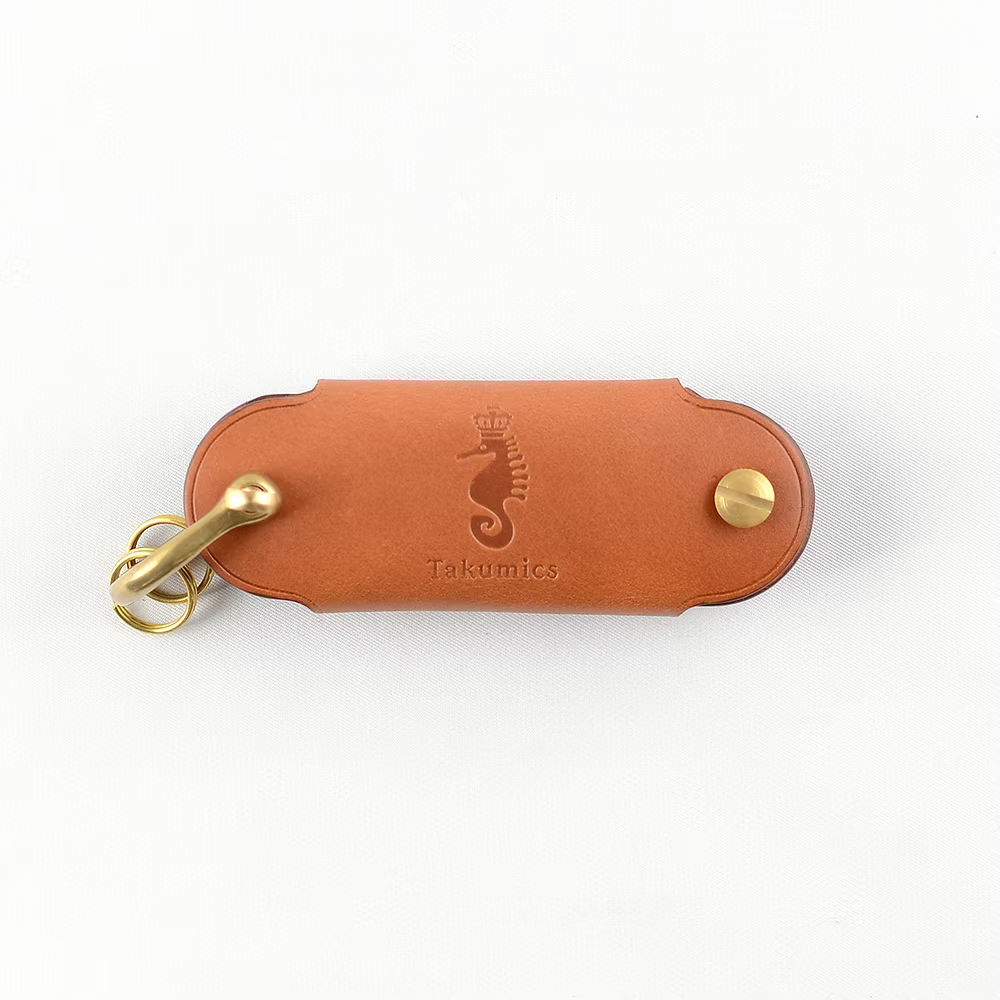Takumics: Ovale Key Case — Classic Brown (Italian Leather)
