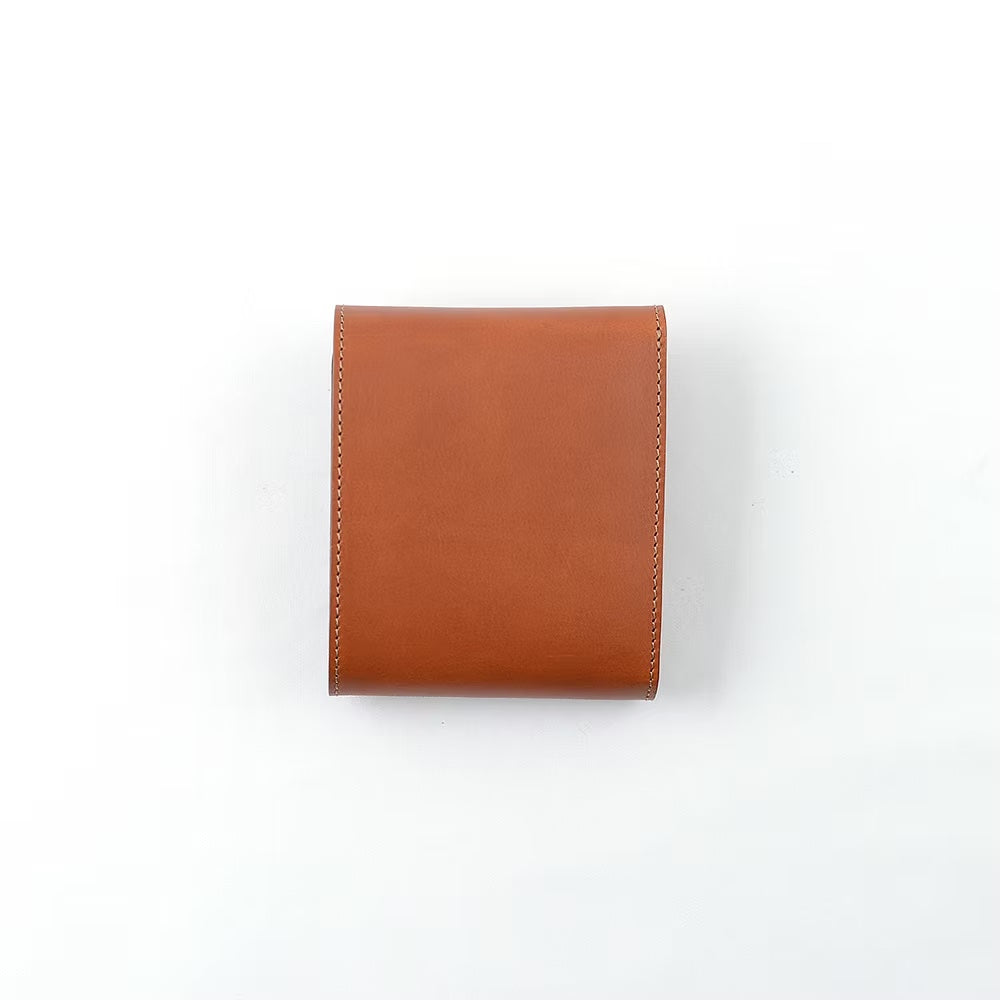 Takumics: Otto Bi-Fold Wallet — Classic Brown / Italian Leather